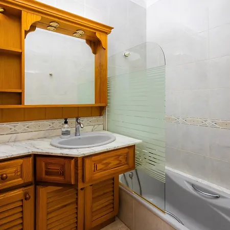 Villalonga Tatil Evi *